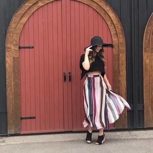 Meet your Posher, Laura